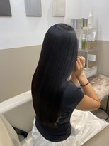シュヴーブリヤン(cheveux brillants)&nbsp;【美髪縮毛矯正で再現性100%】ストレートロング×ブラックカラー