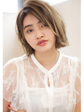 マリアバイアフロート(Maria by AFLOAT) 大人の外ハネ小顔ボブ切りっぱなしとろみグレージュ