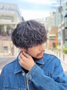 フィフス 原宿(fifth) ツイストスパイラルパーマ無造作前下り韓国マッシュツーブロック