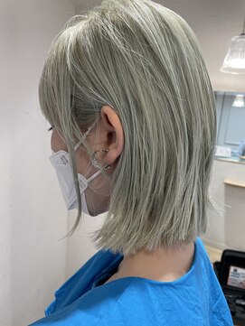 エクリ シセイドウ 麻布十番店(equri×SHISEIDO) 【麻布十番】簡単セット外はねボブ