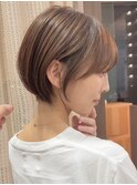美髪にオトナかわいいホワイトグレージュネビージュショートボブ