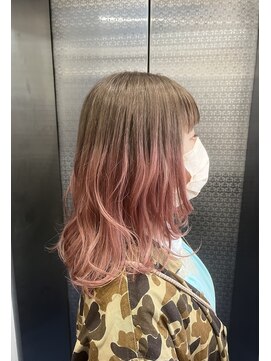 ホワイト 梅田(white) グラデーションカラー★ミルクティー×ピンク