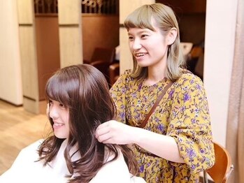 ロア ミオ 仙台駅前(Loa mio)の写真/【歴15年以上のスタイリスト】完全マンツーマン制☆30代/40代/50代～大人女性に寄り添う接客に支持が多数！