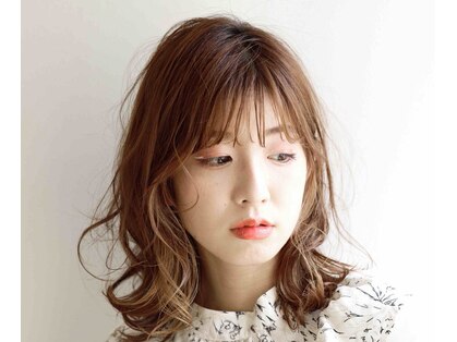 ファースト(FIRST)の写真