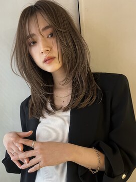 サイン 表参道(SIGN) グレーベージュレイヤーロング前髪パーマ黒髪