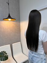 フルミー(fulme.) ダークブラウン！どんな状態でもダーク系の美髪ヘアの大変身！