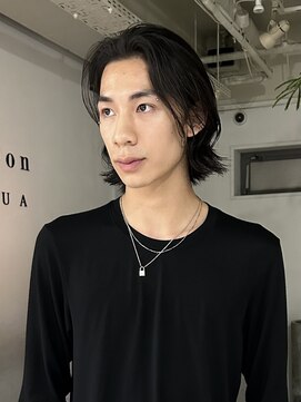 メゾンアクア 表参道(Maison ACQUA) =メンズボブ/ダークアッシュ/ニュアンスパーマ／メンズウルフ