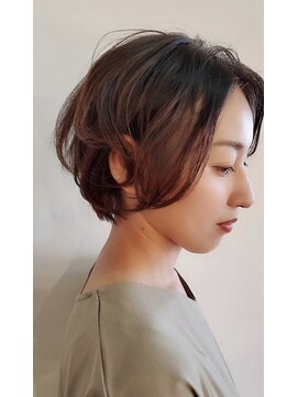 ルアナ 大宮(Luana) くせ毛ショートヘア