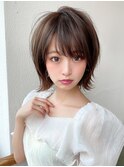 ボブシースルーぱっつん前髪おくれ毛ロブミディアムくびれヘア
