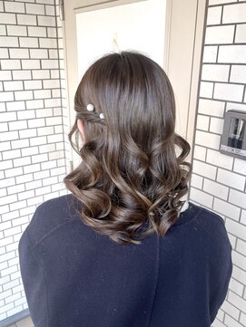 フェリーチェ(Felice) ハーフツイン ダウンスタイル 参列ヘア イベントヘア 推し活ヘア