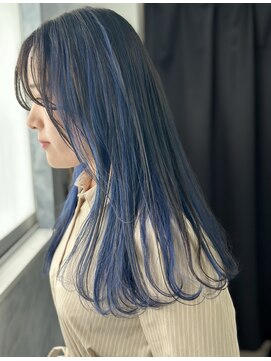 モノ アンド イニ(Mono & inni) ネイビーハイライト