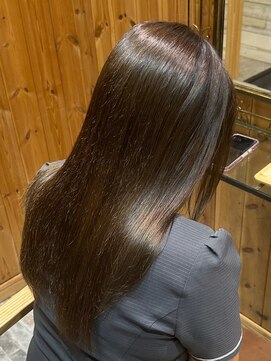 オリーブブラウン