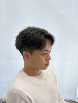 スティミュラス(Stimulus)&nbsp;縮毛矯正でつくるフェザーショート 泉山隼人