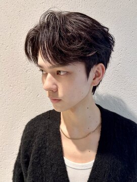 ファルベ(Farbe) フェザー/サーフカール/センターパート/波巻きツイスパ