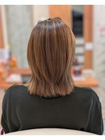 ユニティ 小田急相模原店 大人かわいい艶ミディアム【小田急相模原/髪質改善/白髪染め】