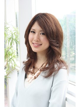 ミスエッセンス(MISS ESSENCE) ライトグラマラス/ミスエッセンス竹下