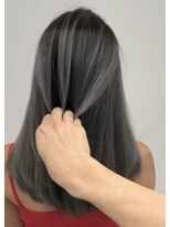 アライブ キチジョウジ(ALIVE Kichijoji)&nbsp;ALIVE吉祥寺 ロブイルミナカラーシースルーカラーヘルシーロング