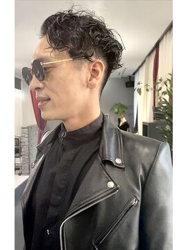 ナービス(NARVIS) ツーブロックパーマ