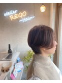 【大人ショート×モノトーンベージュで上品な雰囲気♪】