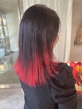 ロリム(RorriM) インナーカラー レッド ダブルカラー 顔まわりレイヤー