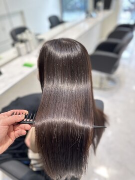 LAPISUTA 門前仲町 ヘアエステ【髪質改善美容院LAPISUTA門前仲町】