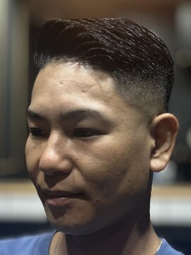 オトコデザイン(OTOKO DESIGN) サイドパート スキンフェード メンズ