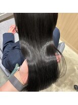 ユーフォリア 新宿通り(Euphoria) ナチュラルストレート×韓国風透明感黒髪/ツヤ髪/ブリーチなし