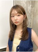 顔周りカット　似合わせ　レイヤー　暖色