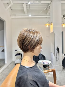 ジュベ(juve.) ナチュラルにまとまる丸みショート