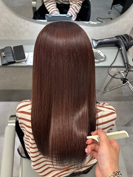 ミディアムヘア/暗めカラー/グランマッシュ/茨木