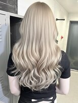リリー シブヤ(Lilly shibuya)&nbsp;【Lilly渋谷】#グレージュ#トリプルカラー#ブリーチ#ハイトーン