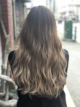 サーティーン(THIRTEEN) USA発★HUEグロス×デザインカラー