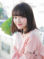 ルティア(Lutia) ワンカールロブ 透明感 アッシュ