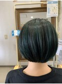 ボブにデザインカラー