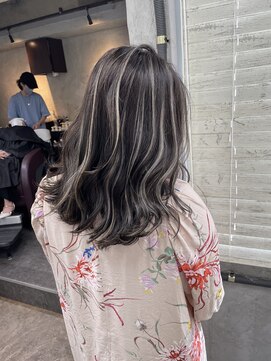 アポロ 横浜駅店(apollo) コントラストハイライト