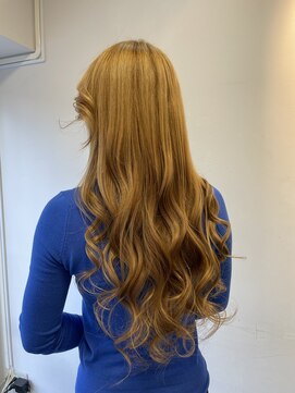 フツーロ 栄(FUTURO) ＃ハイトーンロング＃ハイライトカラー＃海外風＃名古屋美容室