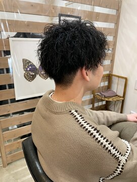 アネモネ(ANEMONE) 艶感仕上げのツイストスパイラル