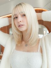 枝毛、切れ毛を94%削減するファイバープレックスブリーチで切れにくい髪へ導き、憧れのハイトーンを！！