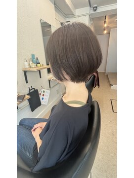 ネル 千早 香椎(nell.) 柔らかい大人ショート