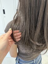 クラム(clam.)&nbsp;透け感グレージュ