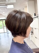 ホワイトストーン WHITE STONE&nbsp;ふんわり丸みショート暗めカラー