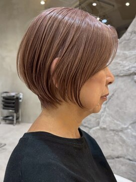 ソワネ 表参道(soigne) 表参道白髪ぼかし顔周りレイヤーくびれショートボブアッシュ40代