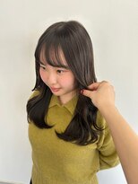 ラーム 福岡香椎店(rame) レイヤーカット、オリーブカラー