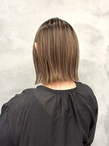イソラヘアアトリエ(Isola hair atelier) 【Isola】ベージュハイライト×ボブ y