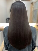 エクラート リアーラ 横浜店(ECLART Reala)&nbsp;赤みなしモテる髪質オリーブグレージュ