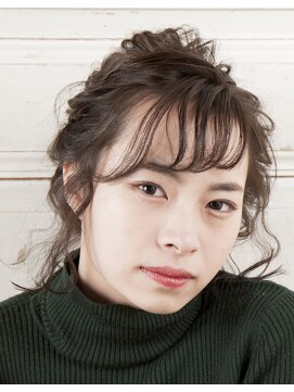 ティアラ(TIARA) 【TIARA】ツイストアップ