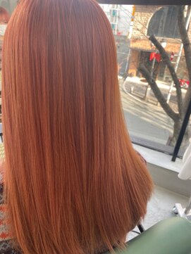 グミ(gumi) *gumi*透明感×オレンジカラー