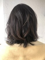 フッタ(Futta)&nbsp;伸ばしかけミディアムスタイル【髪質改善】【西武新宿駅】