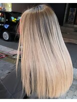 ラフ(LAFF)&nbsp;#黒髪#ボブルフ#ネビージュ#小顔#ワンレン