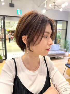 ジアン(GIEN) ヘルシースタイル　小顔ショート